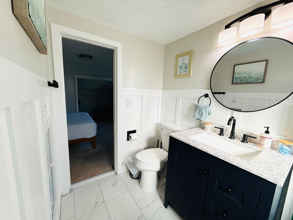 Two Pines - 2nd floor new bathroom with shower - ensuite.