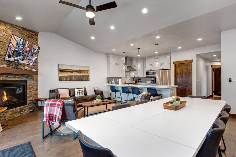 Black Rock Ridge 14494