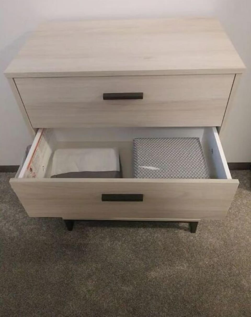 Bedroom 4 chest