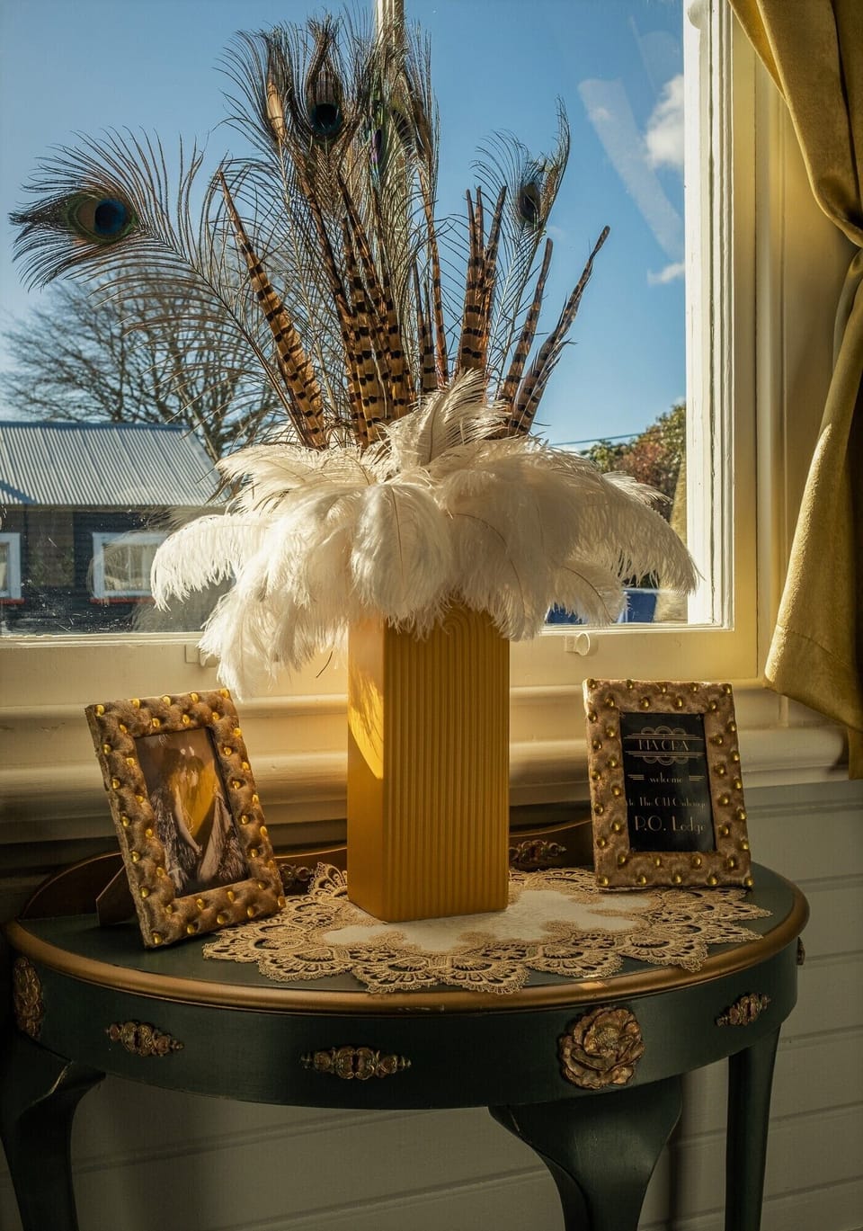 The stunning Gatsby-inspired art-deco Lounge