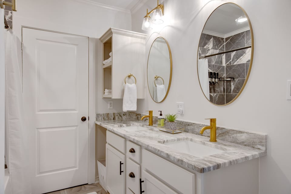 Master bath