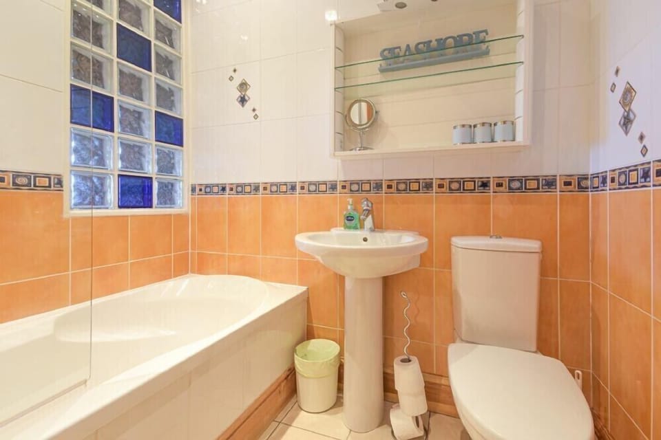 Farne Lookout Cottage in Seahouses