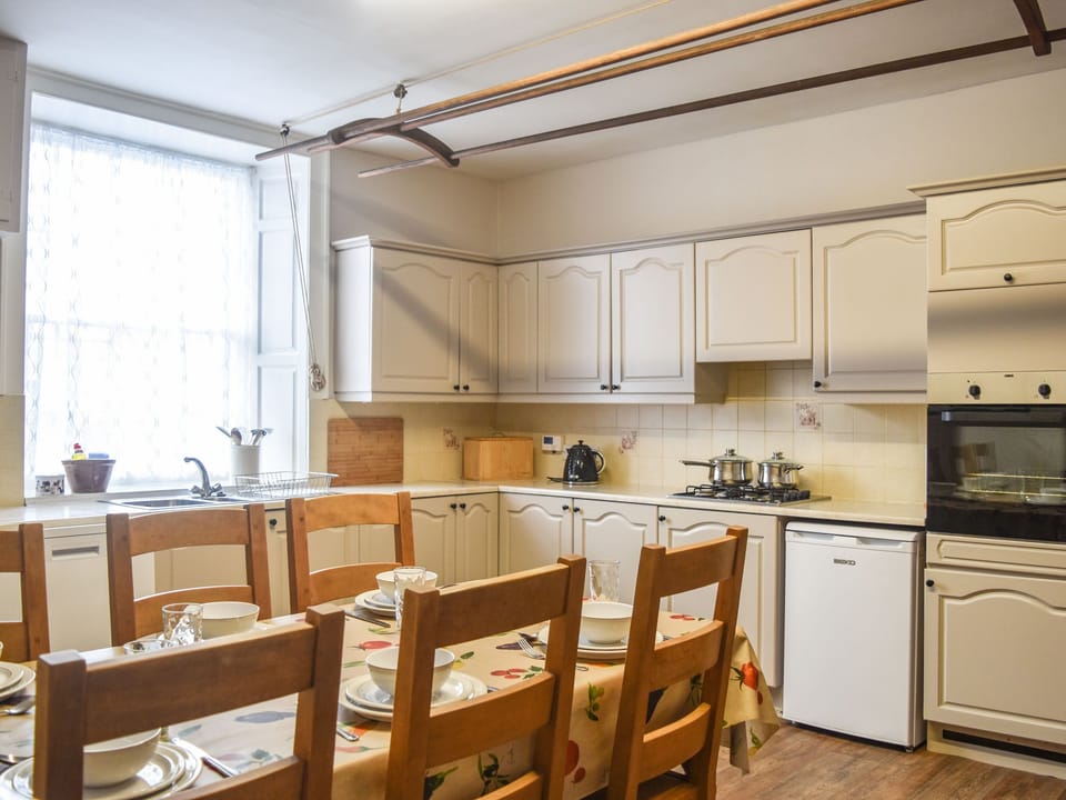 Cottage | Interior