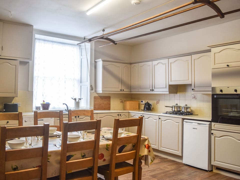Cottage | Interior