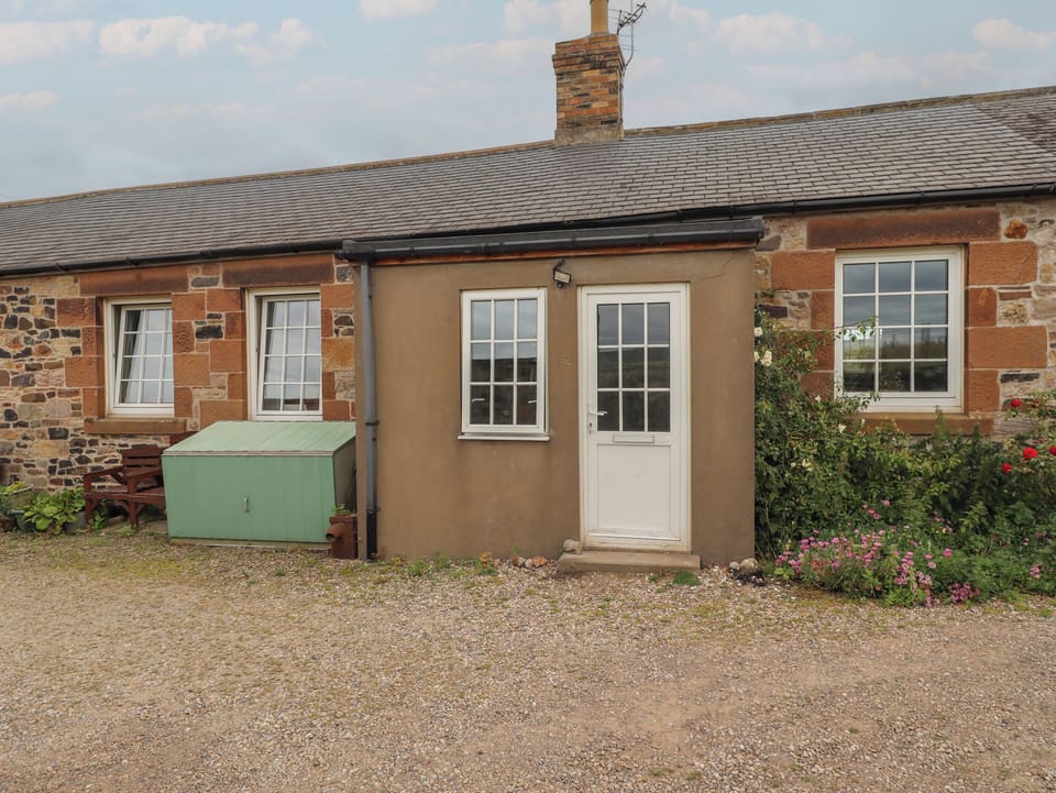 Cottage | Exterior detail