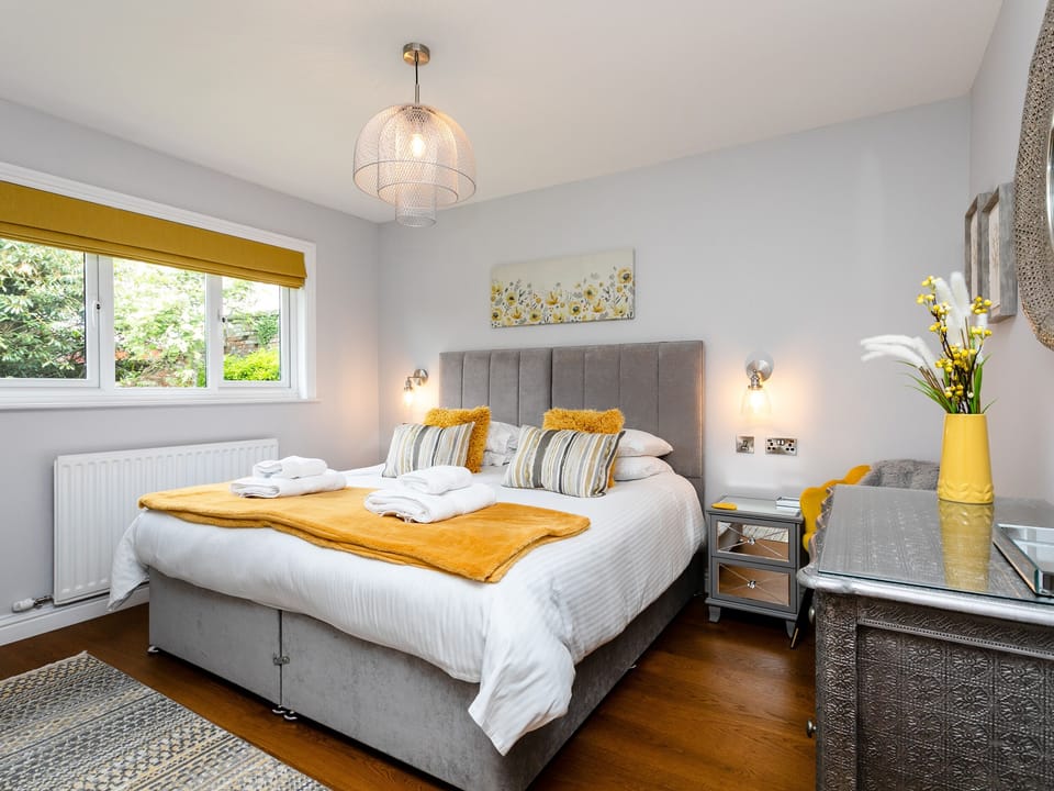 Polished Pebble Cottage in England