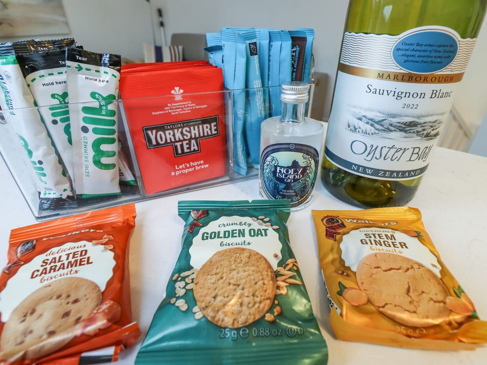 Cottage | Food and drink