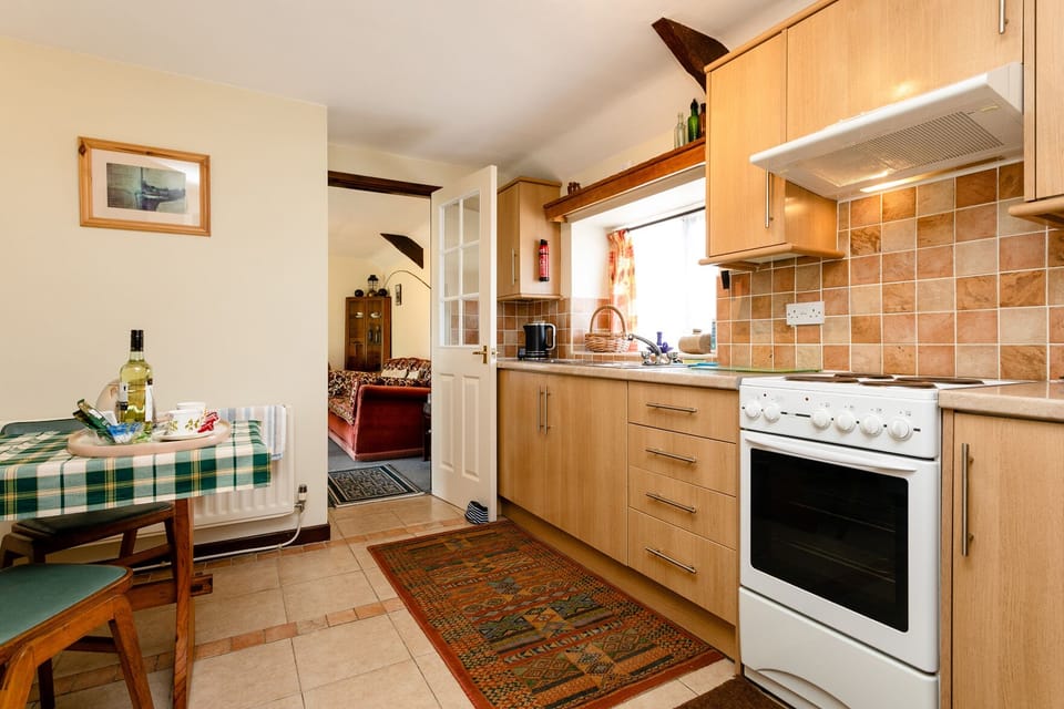 Cottage | Interior