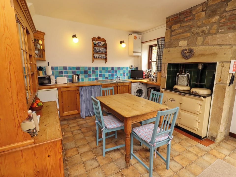 Cottage | Interior