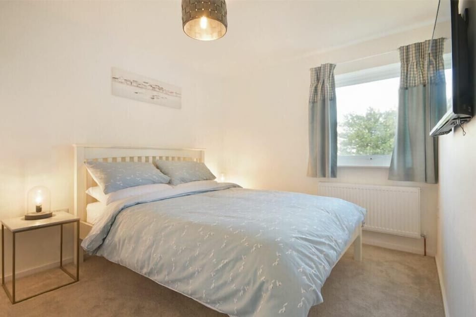 Coastal Plaice Cottage in England