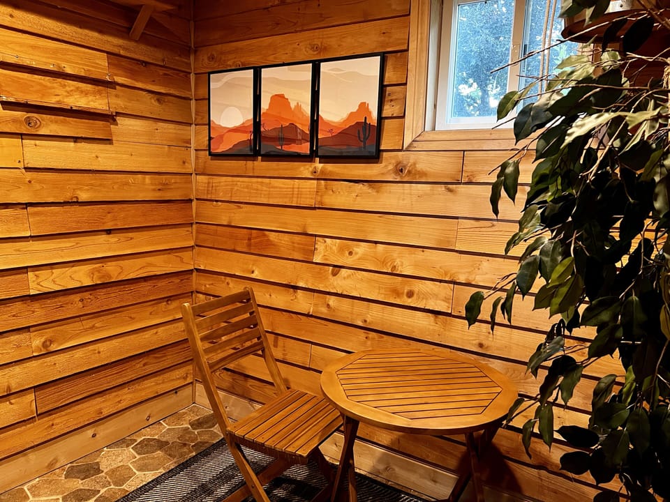Sauna changing area with bistro chair/table set