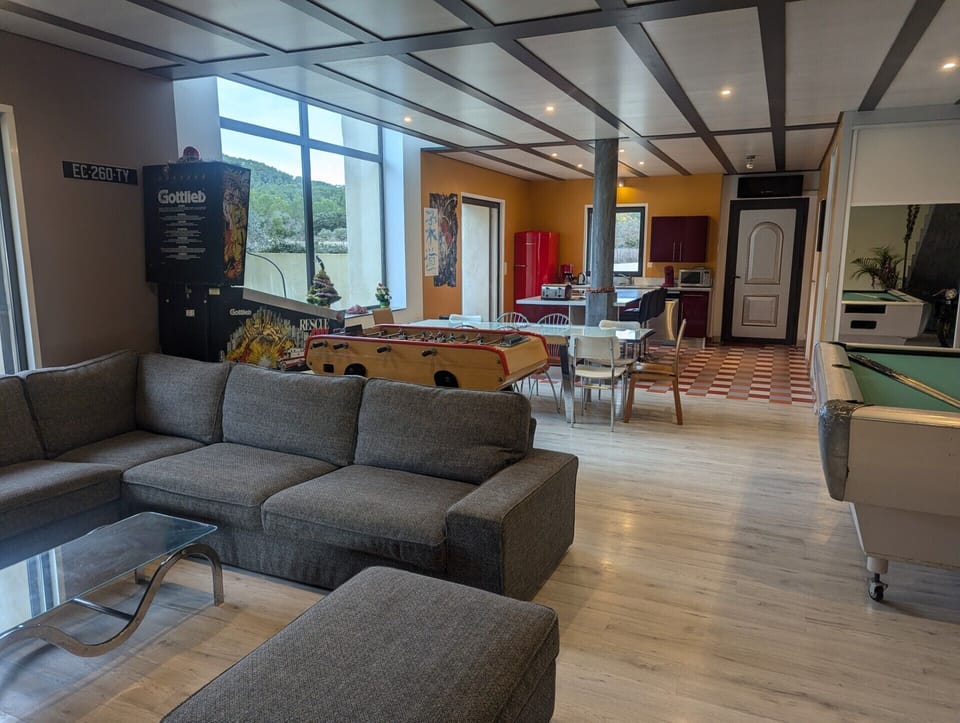 Game room