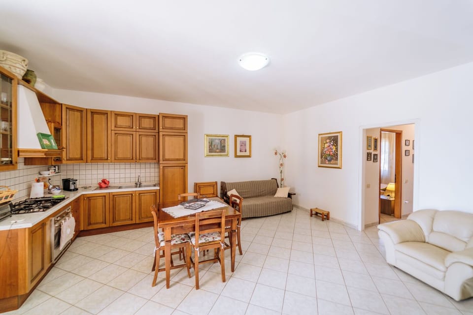 Comfort Apartment, Private Bathroom, Ground Floor | Private kitchen