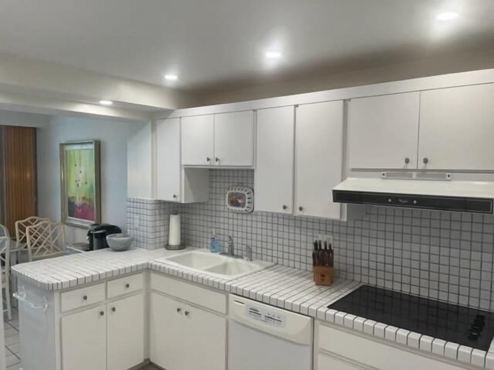Kitchen and Dinette