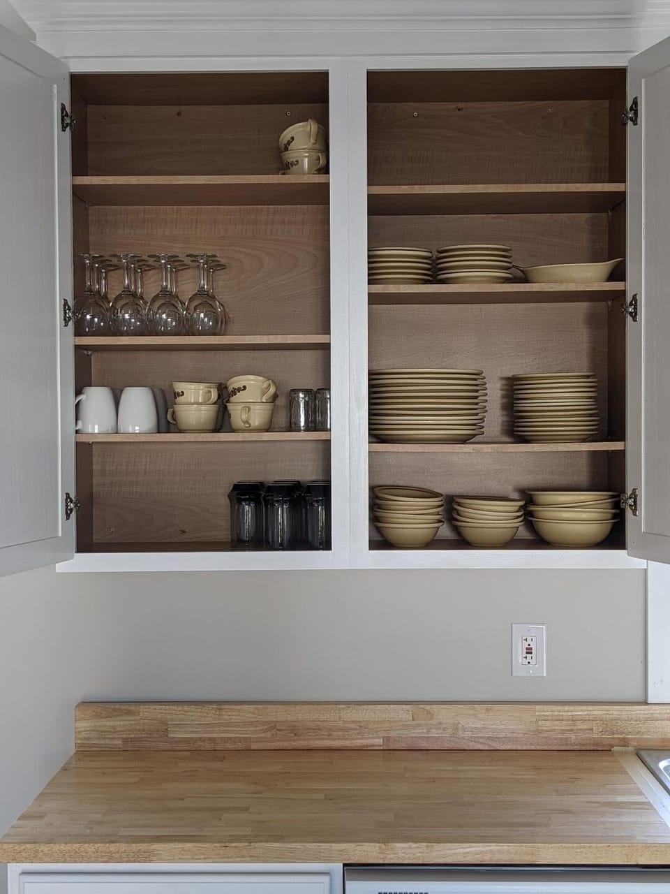 Fully stocked kitchen. Almost everything you will need to cook a full meal. 