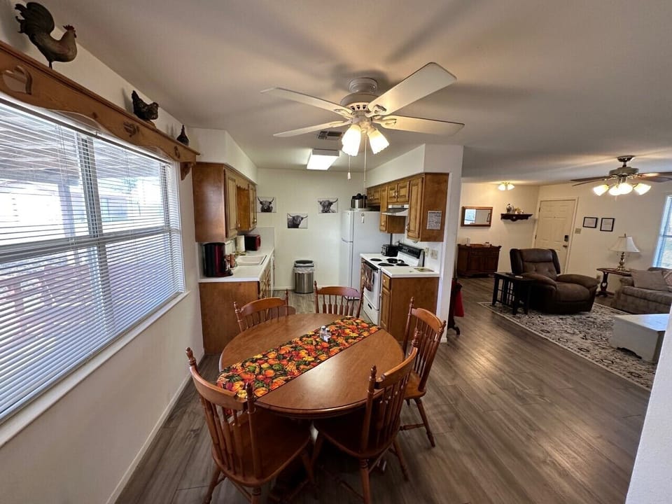 Dining / Kitchen