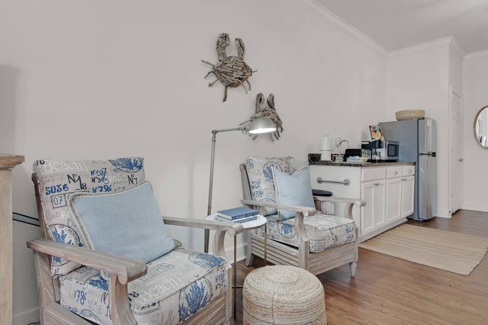 Seating area for 2!