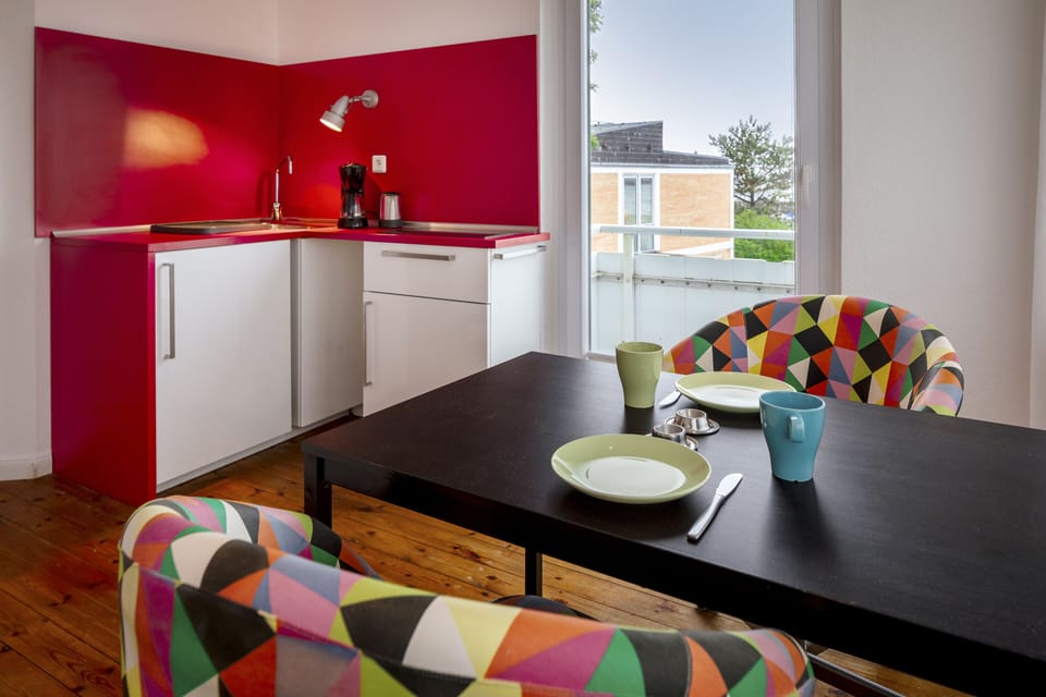 Standard Apartment | Private kitchen | Fridge, coffee/tea maker