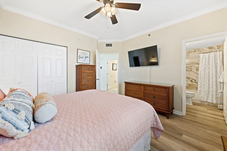 Beach Club 1007A Bedroom 2