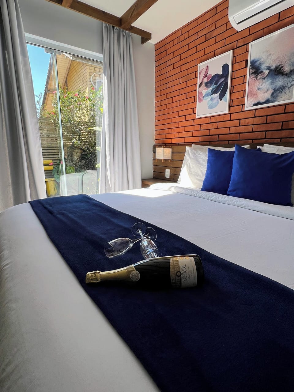 Luxury Suite | 1 bedroom, premium bedding, minibar, individually decorated
