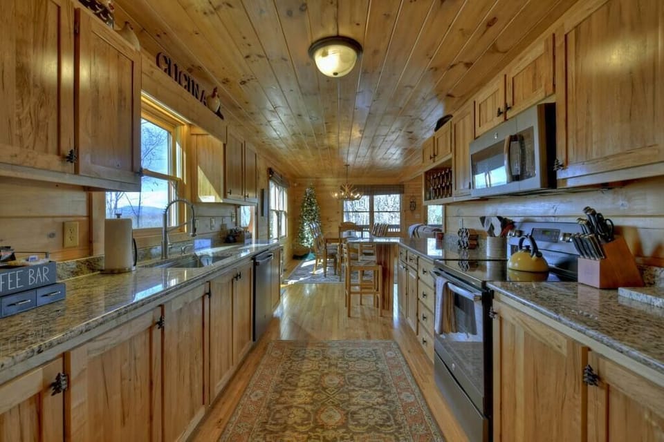 Fully stocked kitchen