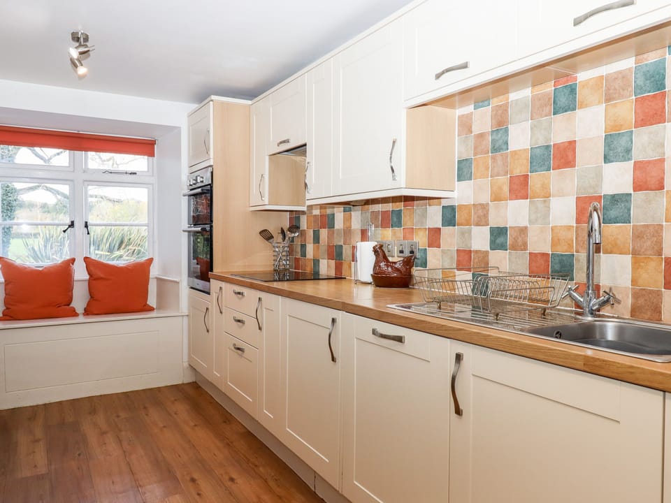 Fridge, dishwasher, electric kettle, toaster