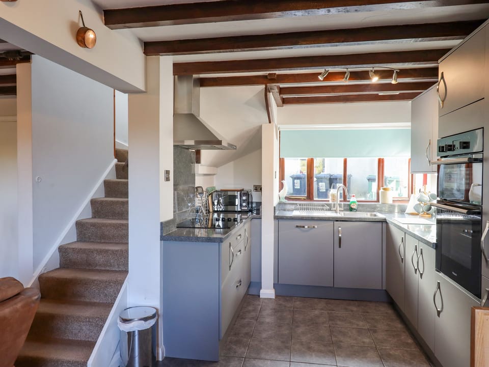 Cottage | Interior