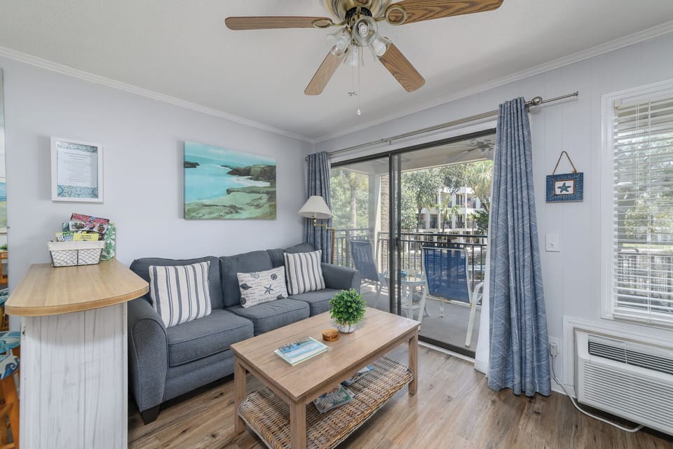 Beach bungalow steps to the beach!