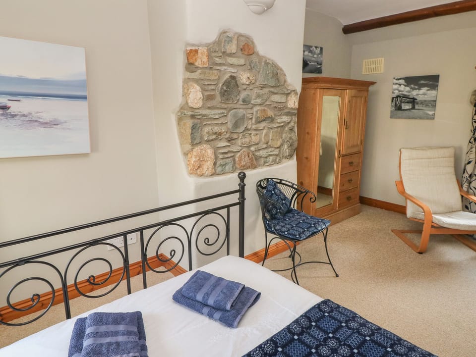 2 Yr Hen Felin Cottage in Wales
