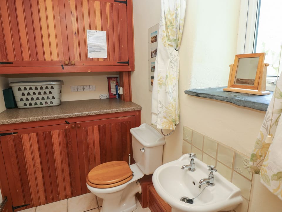 2 Yr Hen Felin Cottage in Wales