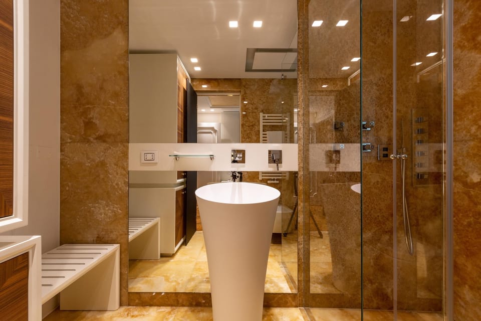 Room | Bathroom | Towels