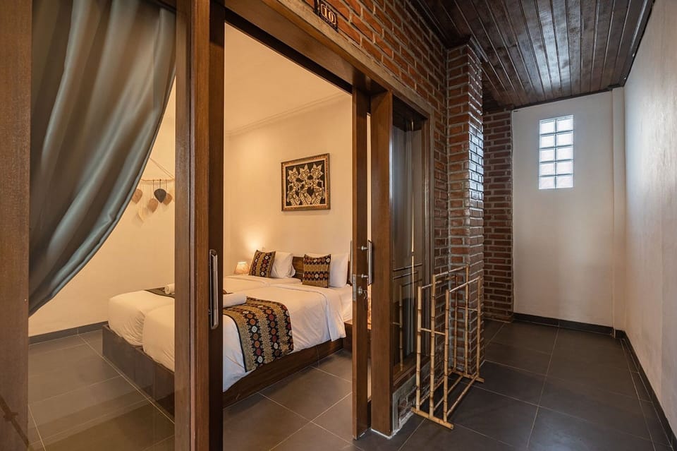 Double or Twin Room | Free WiFi