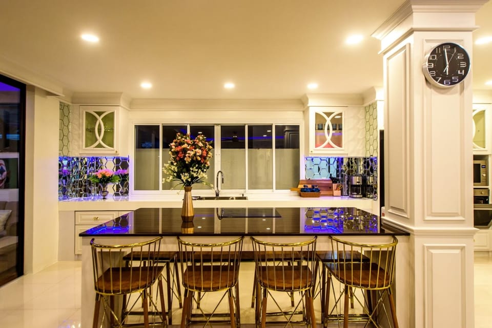 Luxury Villa | Private kitchen | Fridge, microwave, oven, rice cooker