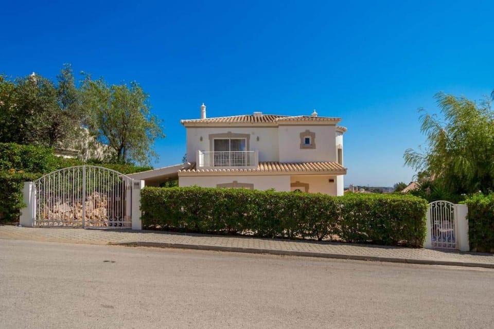 Oasis Parque 4 Bedroom Villa View of the Villa 