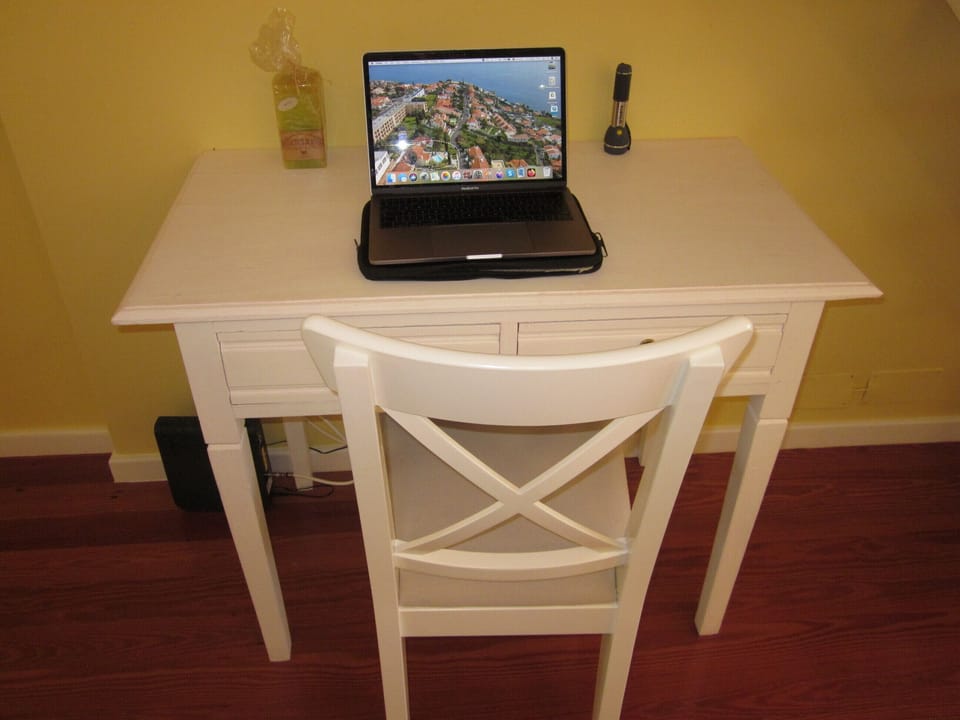 Dedicated workplace