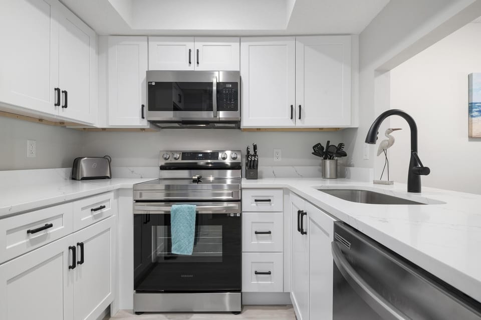 New kitchen and appliances 