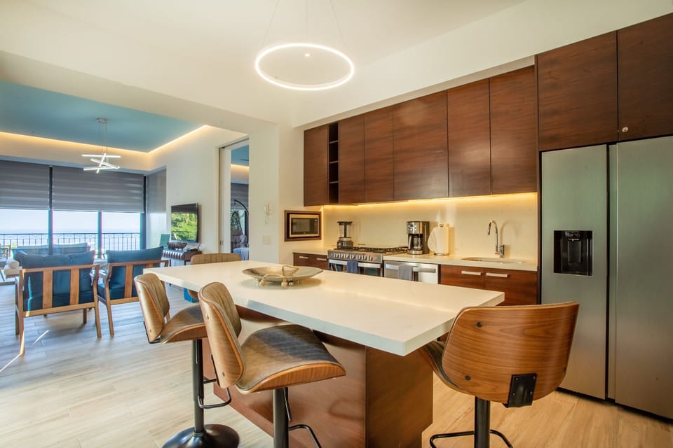 Kitchen bar with high chairs