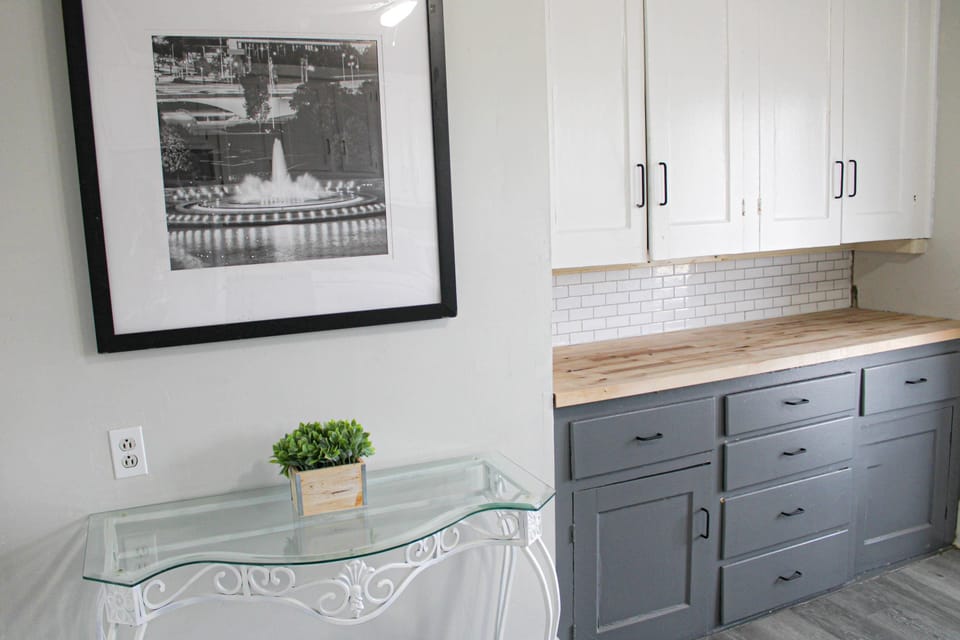 Fully Stocked Kitchen