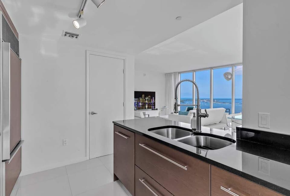 Open Kitchen