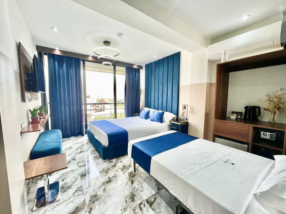 Jacuzzi with Two Beds, Balcony and Panoramic View | Balcony view