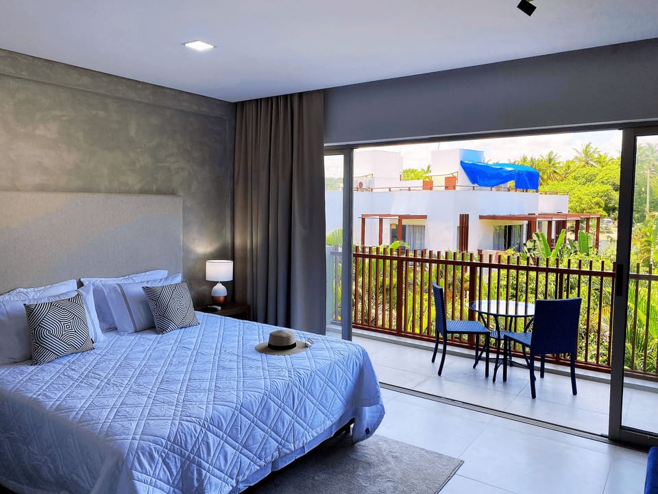 Apartment | Blackout drapes, soundproofing, free WiFi, bed sheets