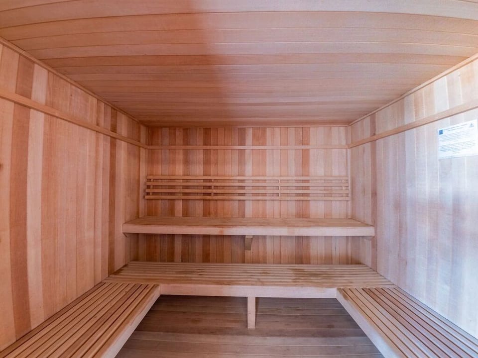 City Condo | Private spa tub