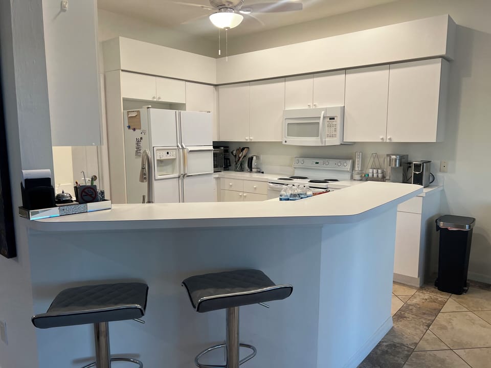 Fully Stocked Kitchen - With 3 Different Coffee Makers