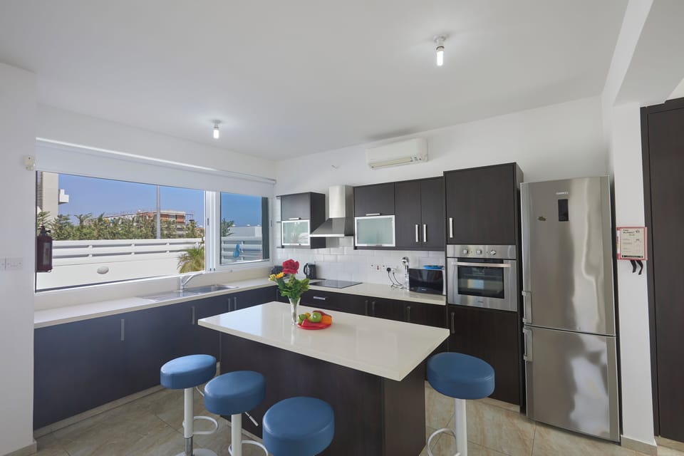 Villa, 3 Bedrooms, Private Pool, Garden View | Interior