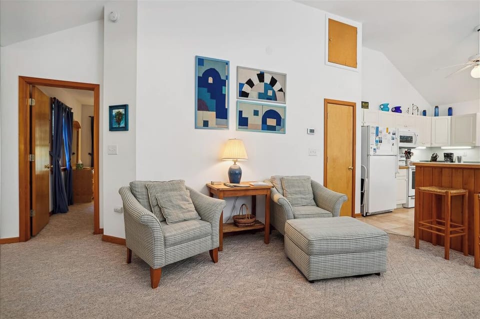 Sitting Area and Offie 2024
