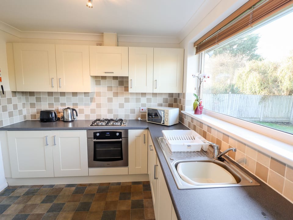 Fridge, dishwasher, electric kettle, toaster