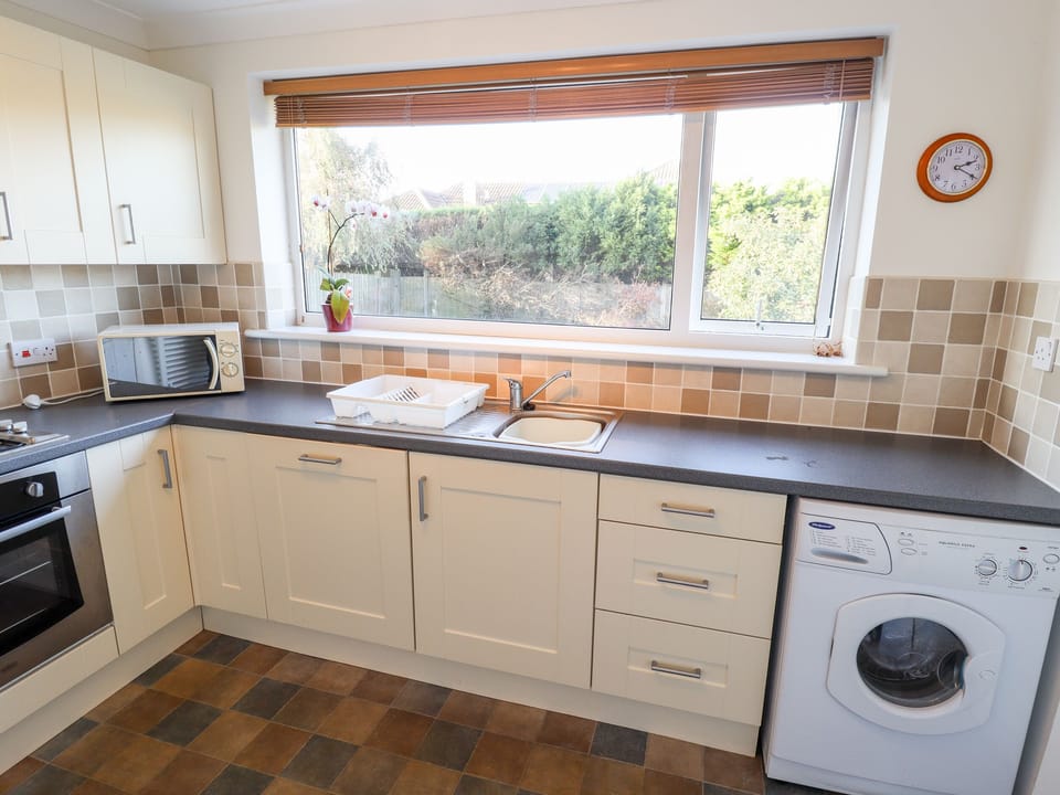 Fridge, dishwasher, electric kettle, toaster