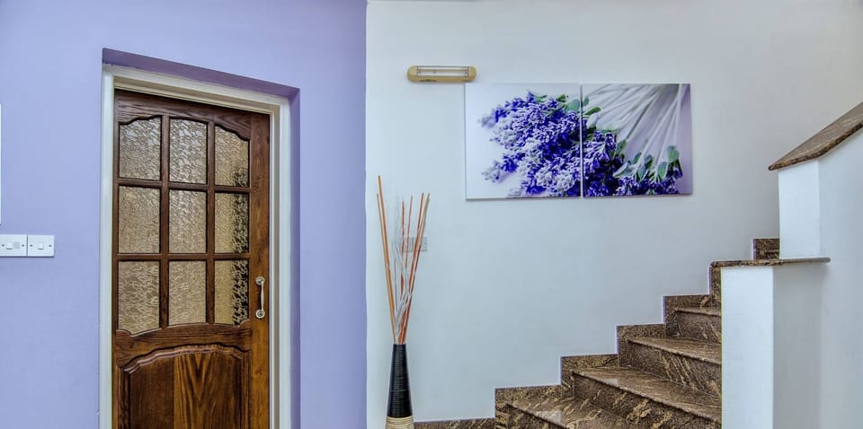 Villa, 5 Bedrooms, Smoking, Private Pool | Interior