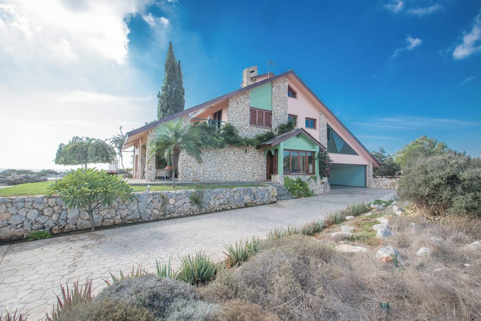 Villa, 4 Bedrooms, Private Pool, Garden View | Exterior