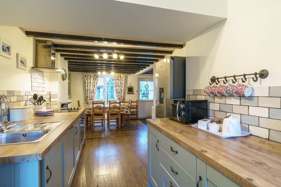 Riverside Cottage | Kitchen